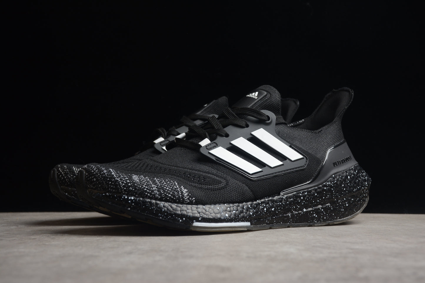 Ad Ultra Boost 22 Consortium HP3310