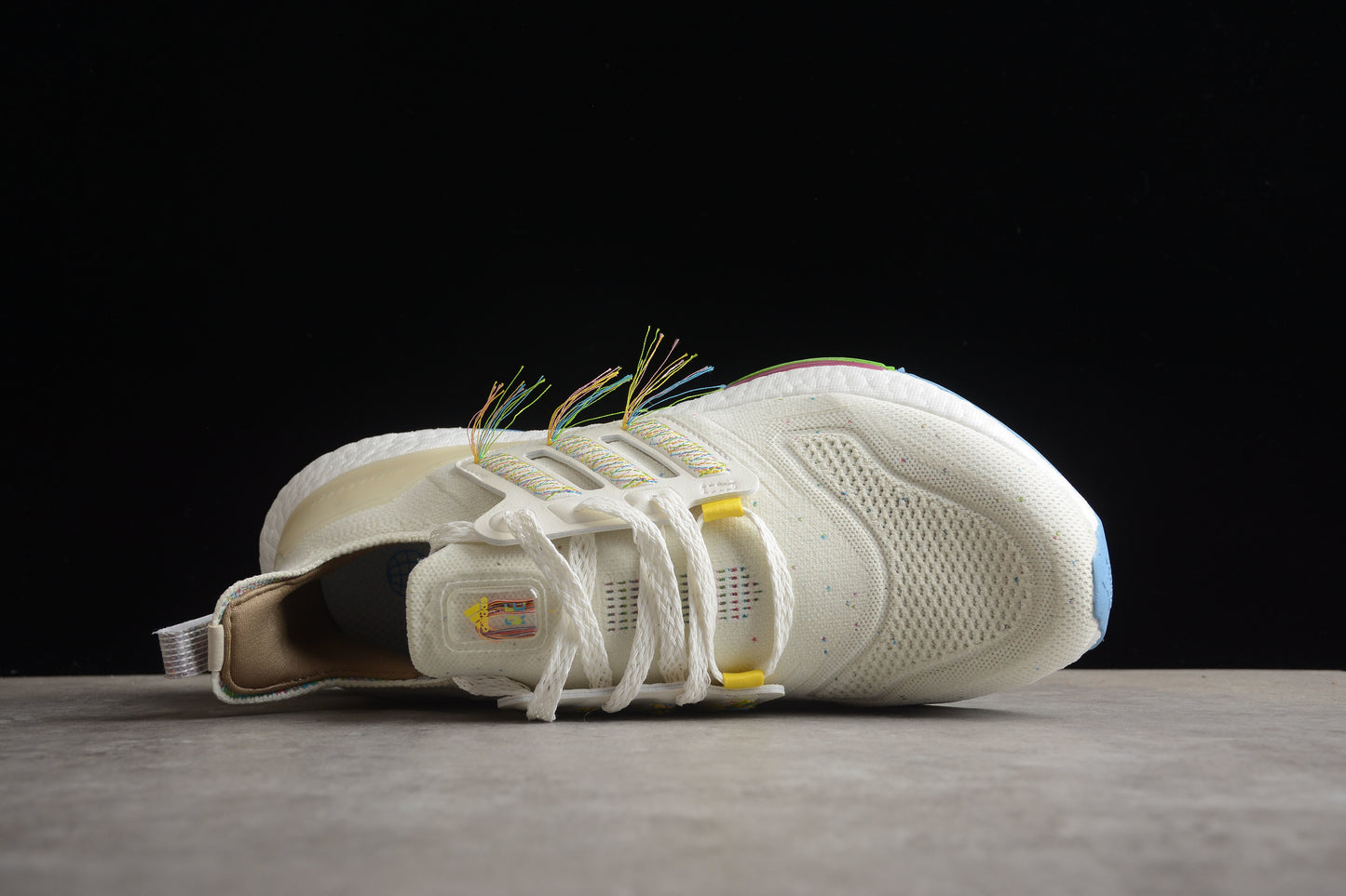 Ad Ultra Boost 22 "Made With Nature" HQ3731