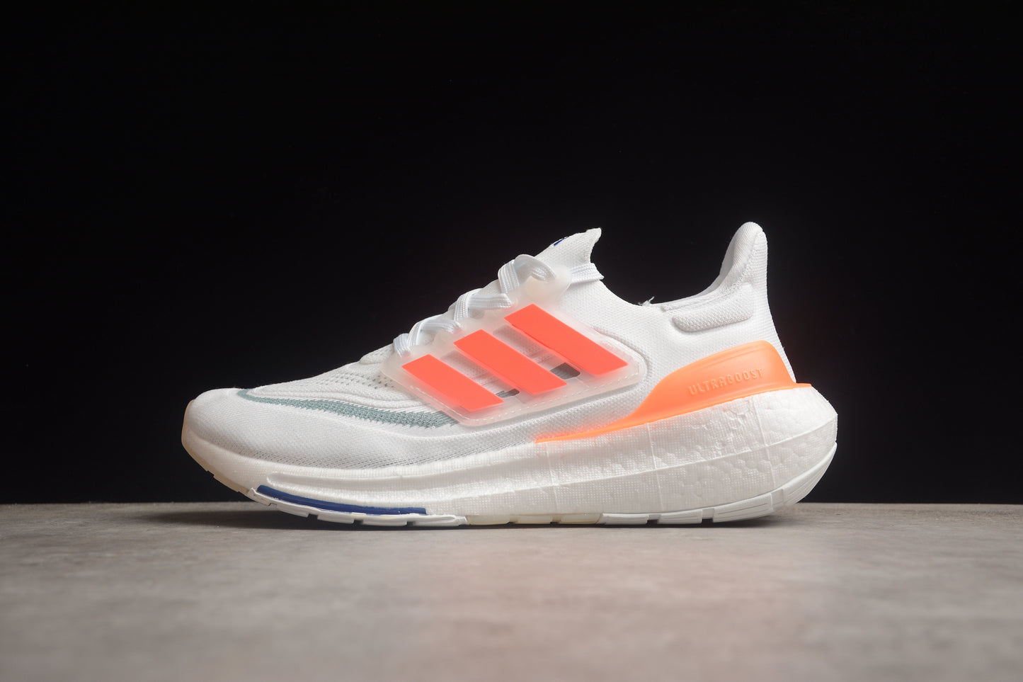 Ad Ultra Boost 22 "Made With Nature"  HS6344