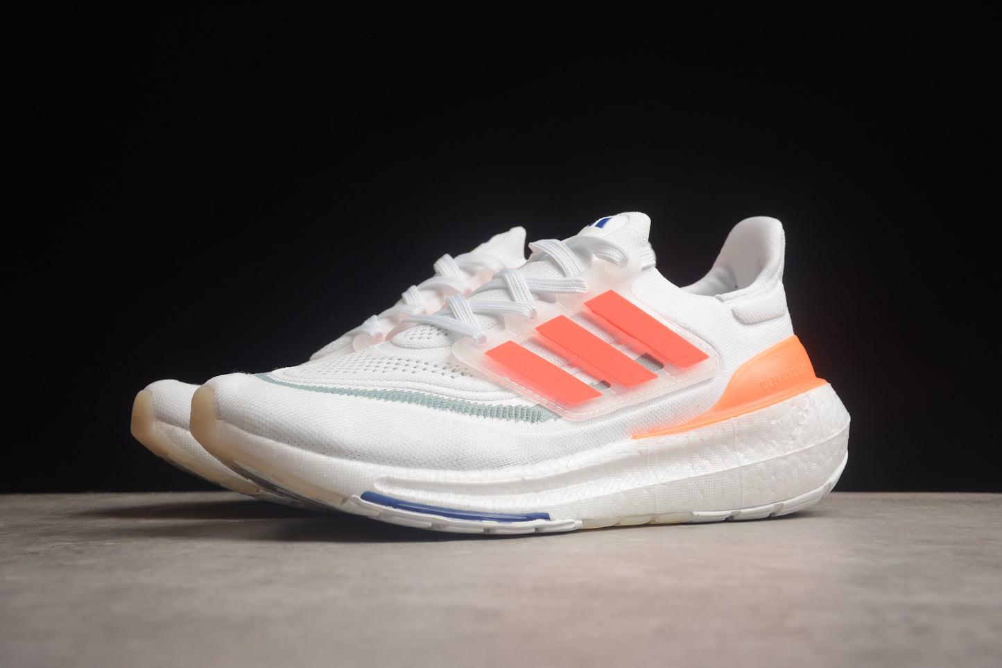 Ad Ultra Boost 22 "Made With Nature"  HS6344