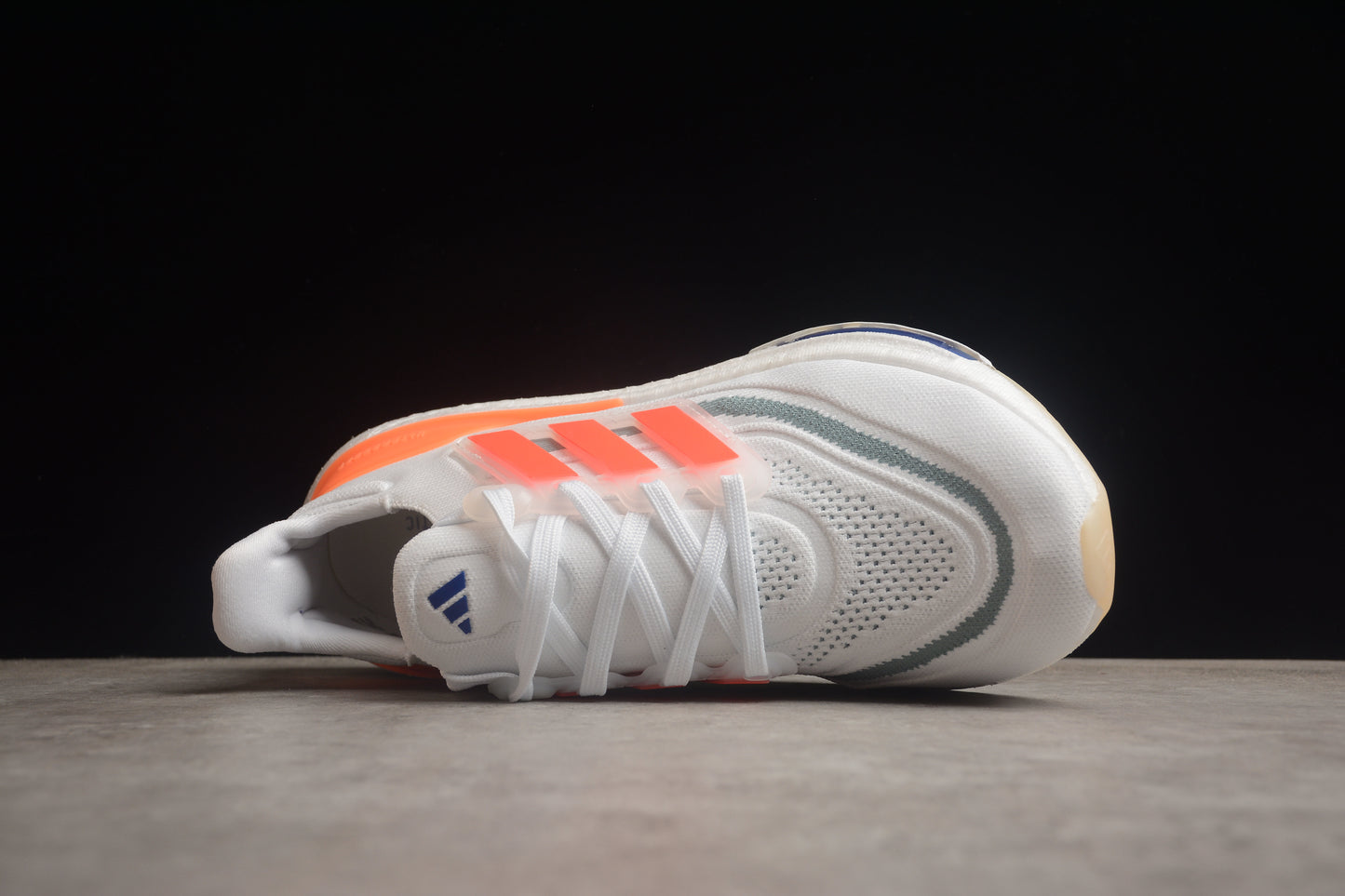 Ad Ultra Boost 22 "Made With Nature"  HS6344