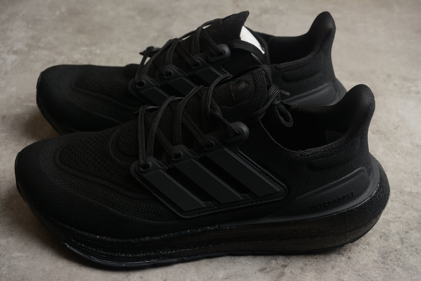 Ad Ultra Boost Light 23 G25159