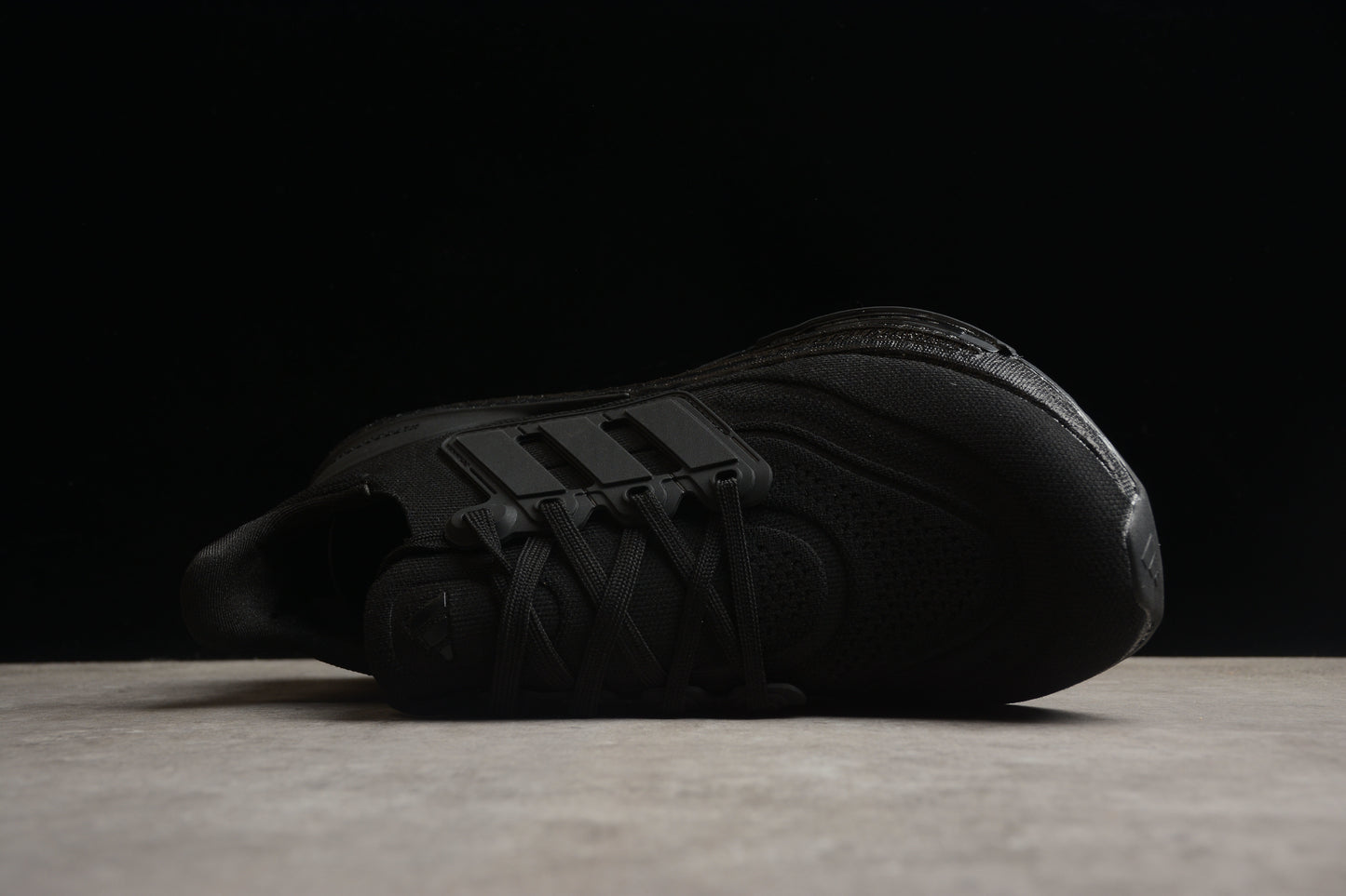 Ad Ultra Boost Light 23 G25159