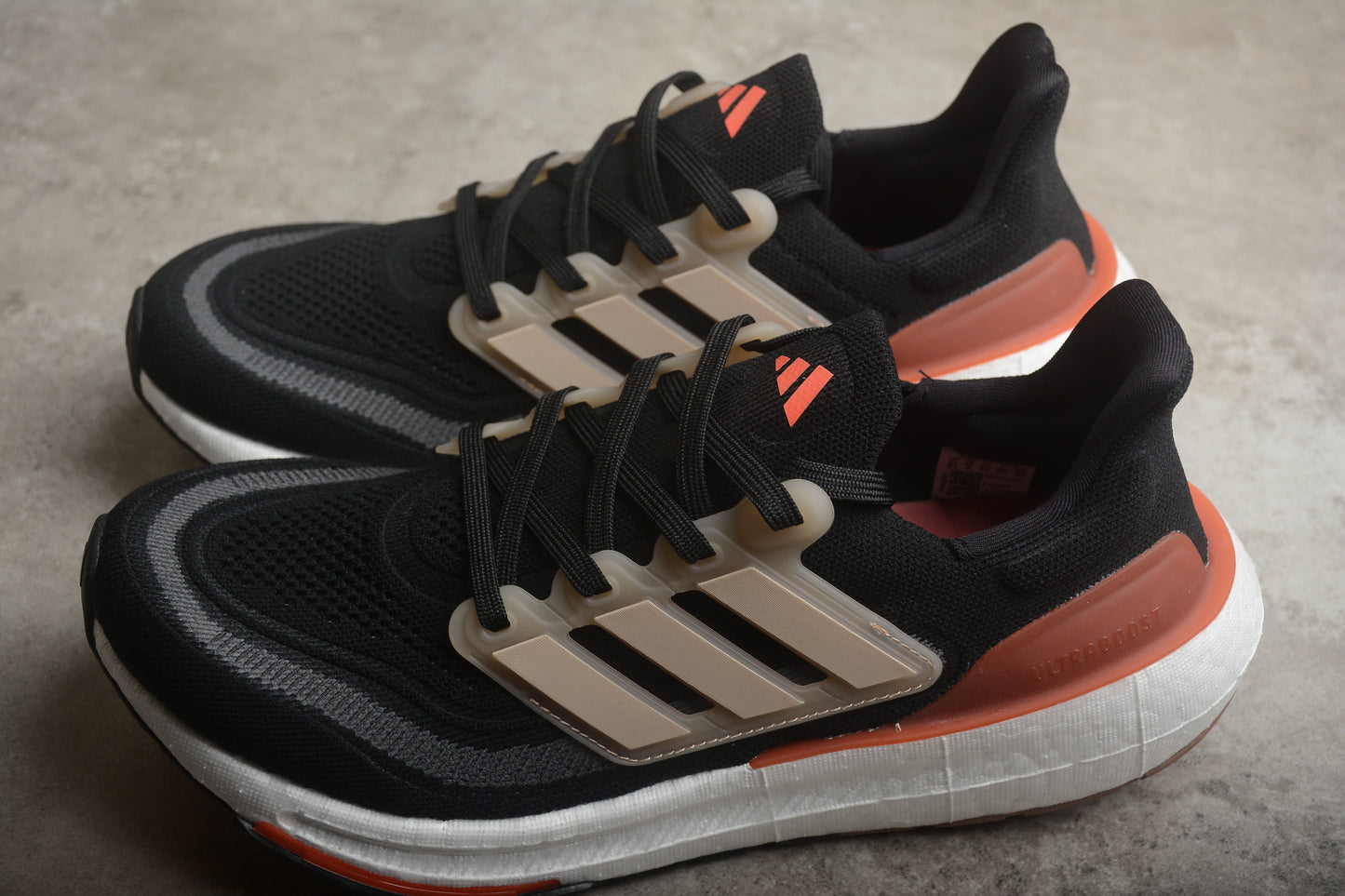 Ad Ultra Boost Light 23 HO6344