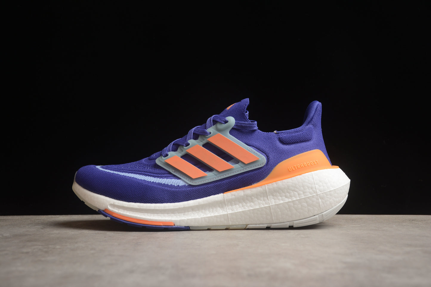 Ad Ultra Boost Light 23 HP3343