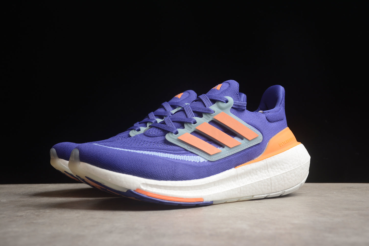 Ad Ultra Boost Light 23 HP3343