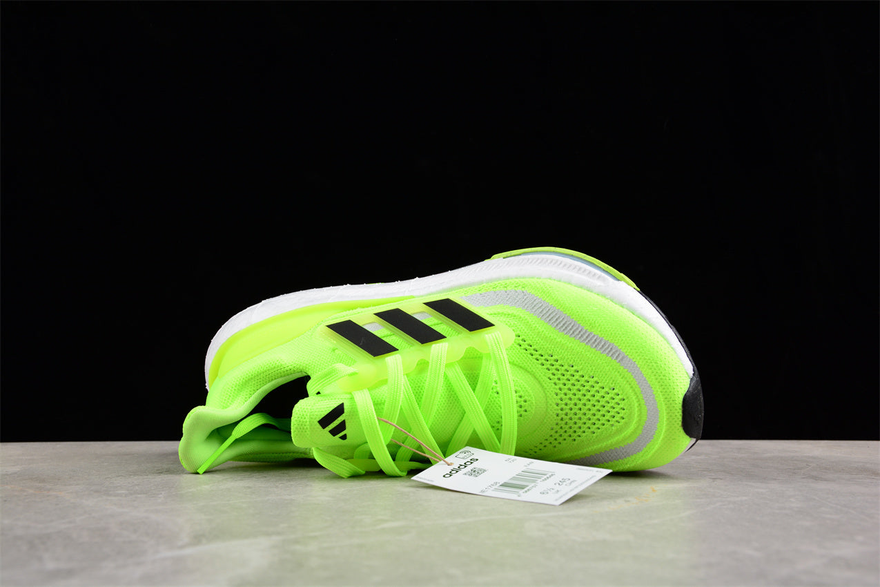 Ad Ultra Boost Light 23 IE1767