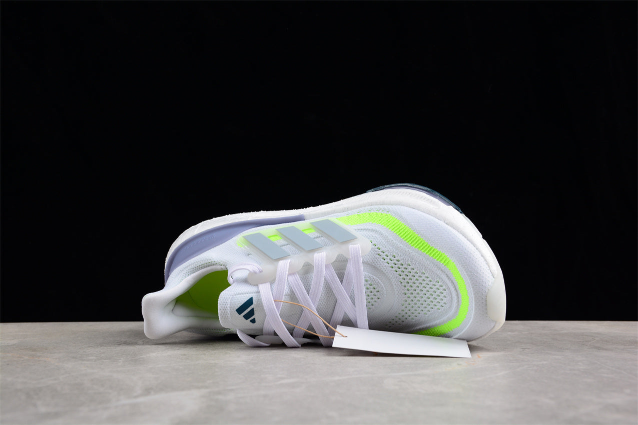 Ad Ultra Boost Light 23 IE1775