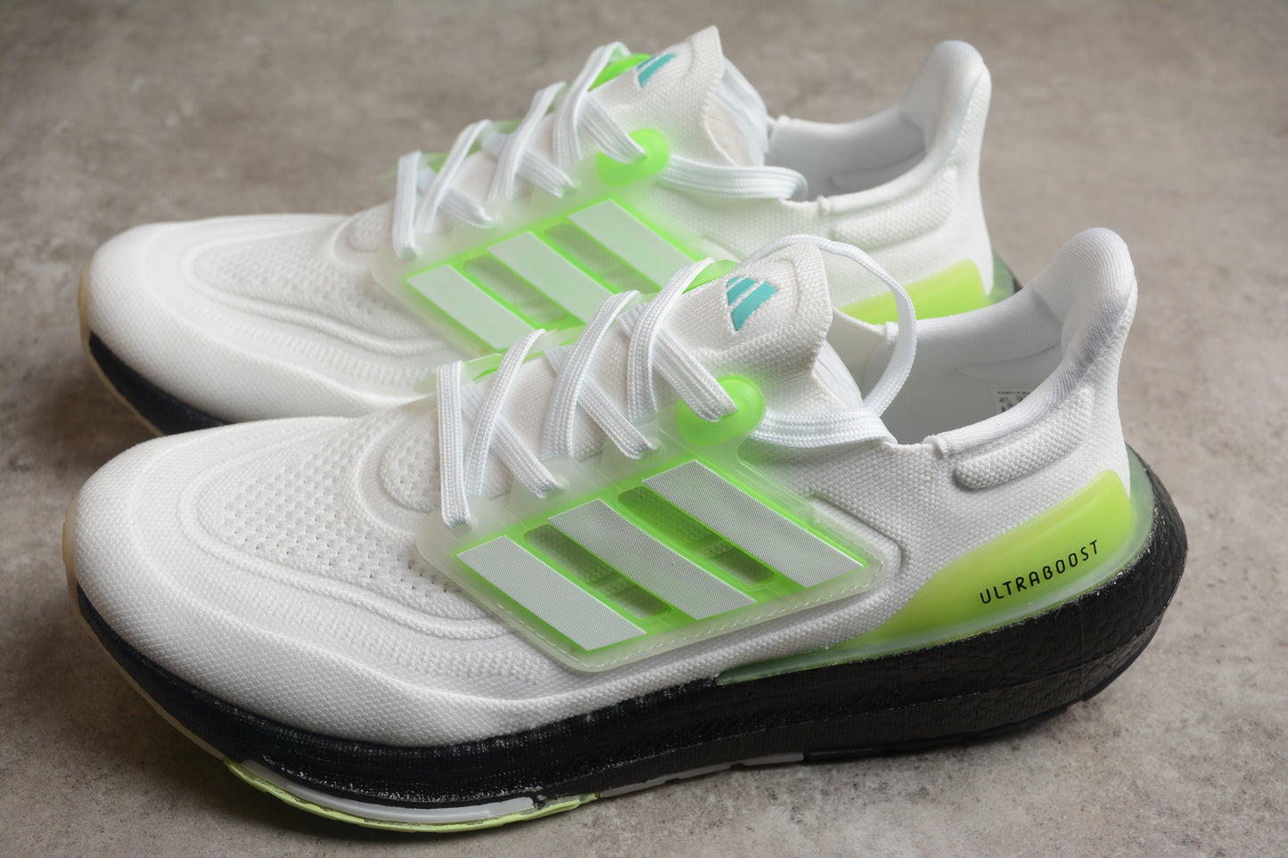 Adidas ULTRA BOOST 23 W HQ6351
