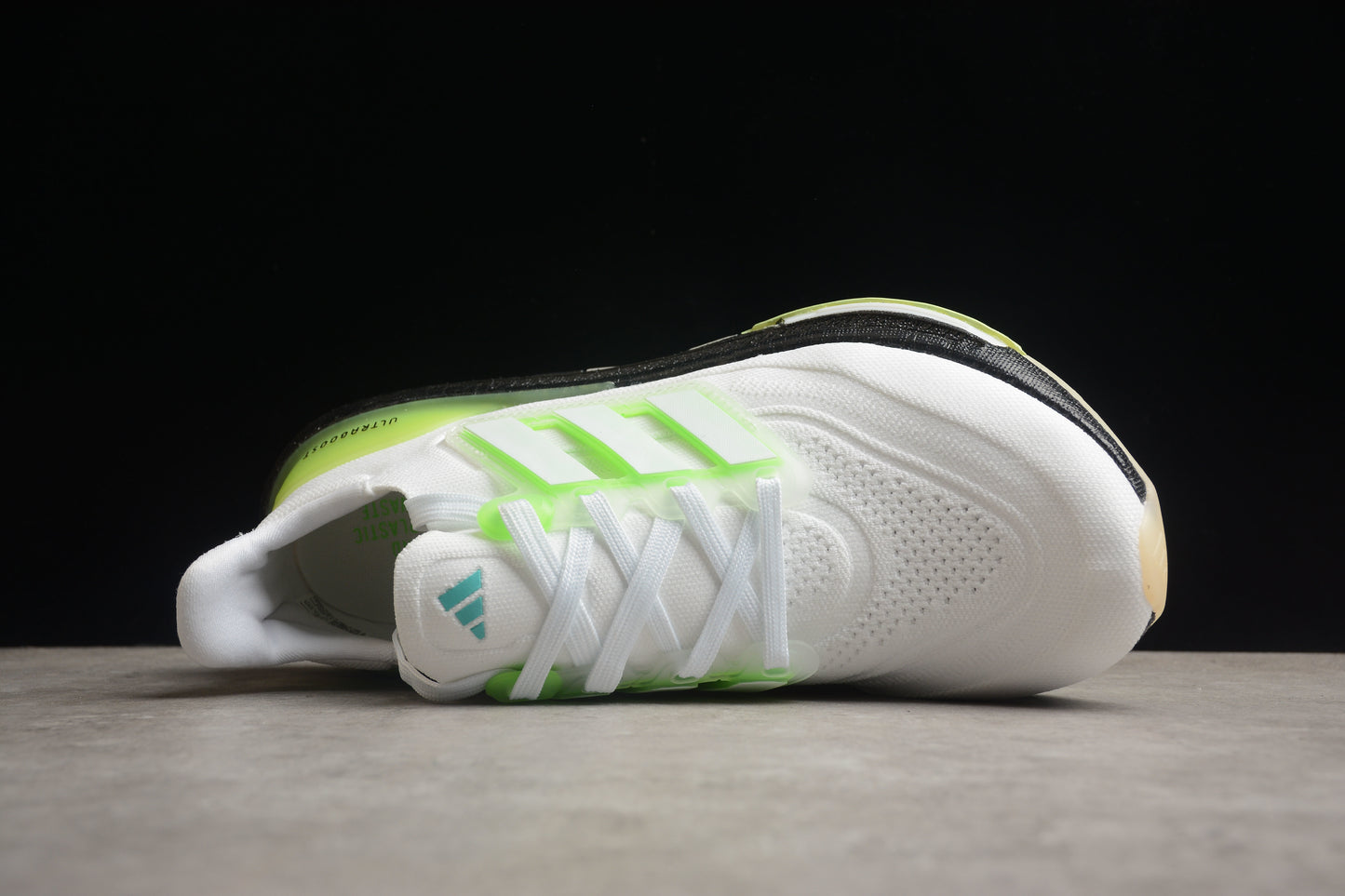 Adidas ULTRA BOOST 23 W HQ6351