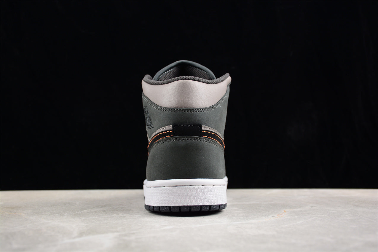 Air Jordan 1 Mid AJ1 FQ8338-017