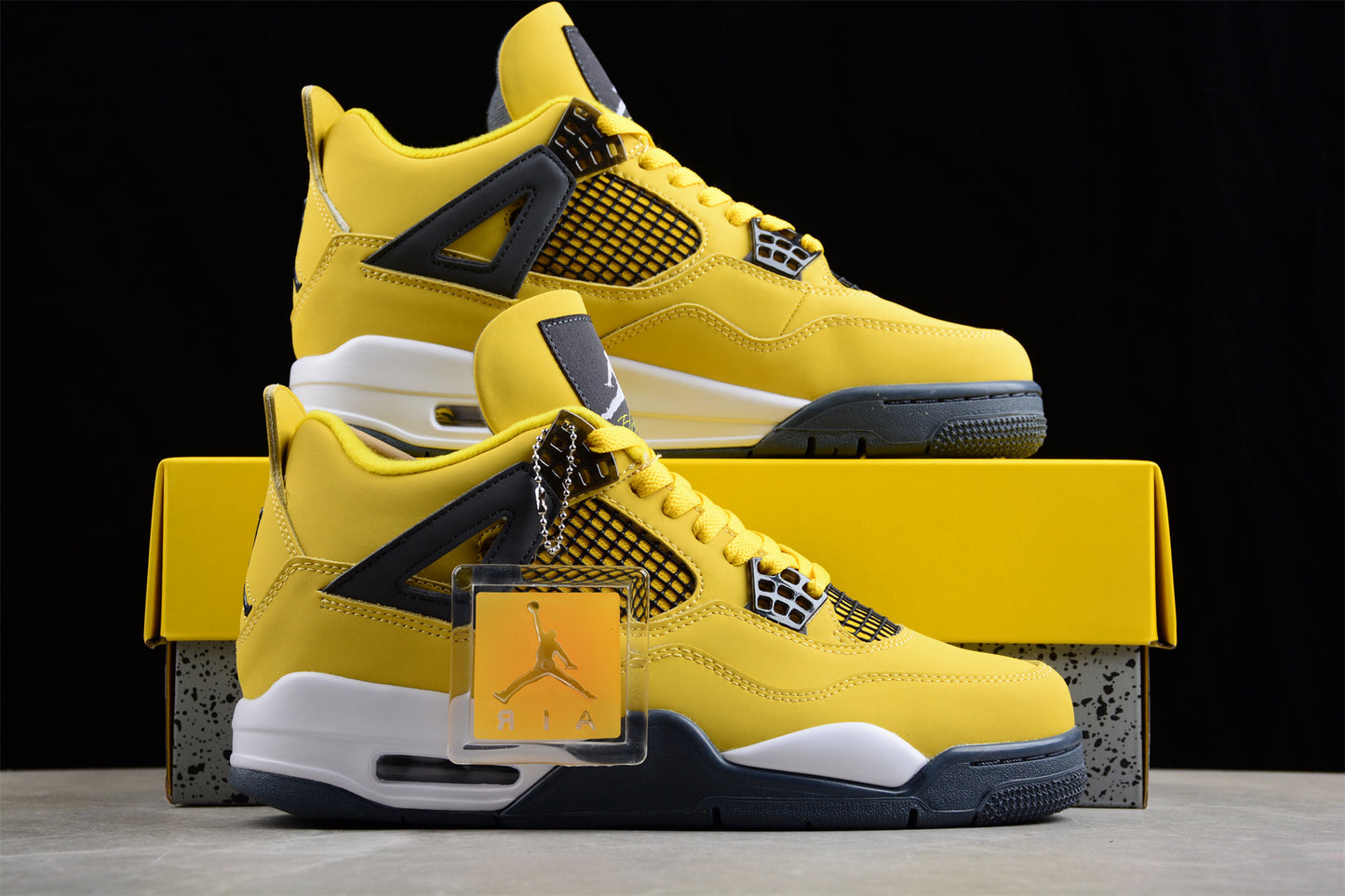 Air Jordan 4 Retro "Lightning" AJ4 CT8527-700