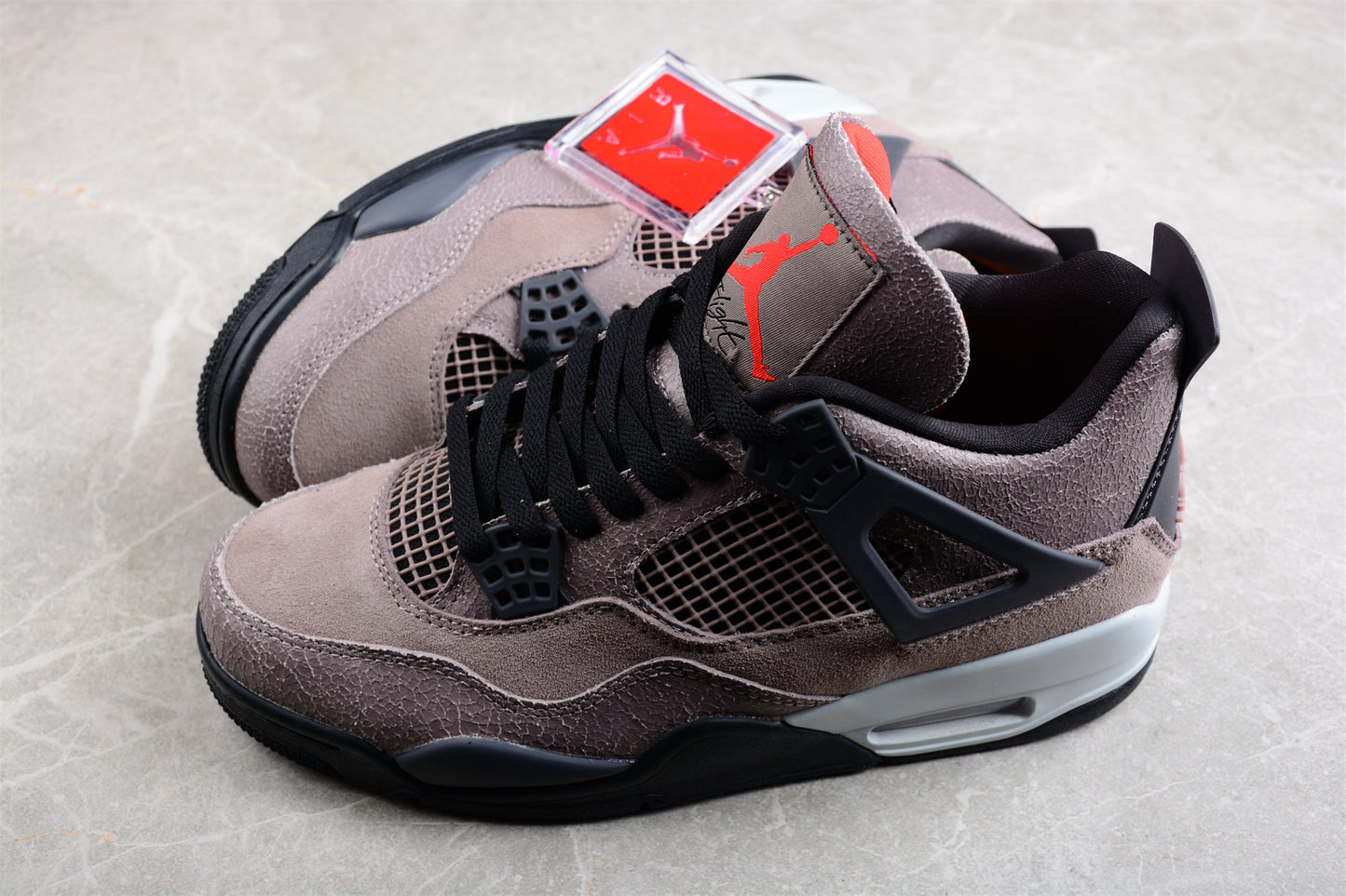 Air Jordan 4 Retro "Taupe Haze" AJ4 DB0732-200