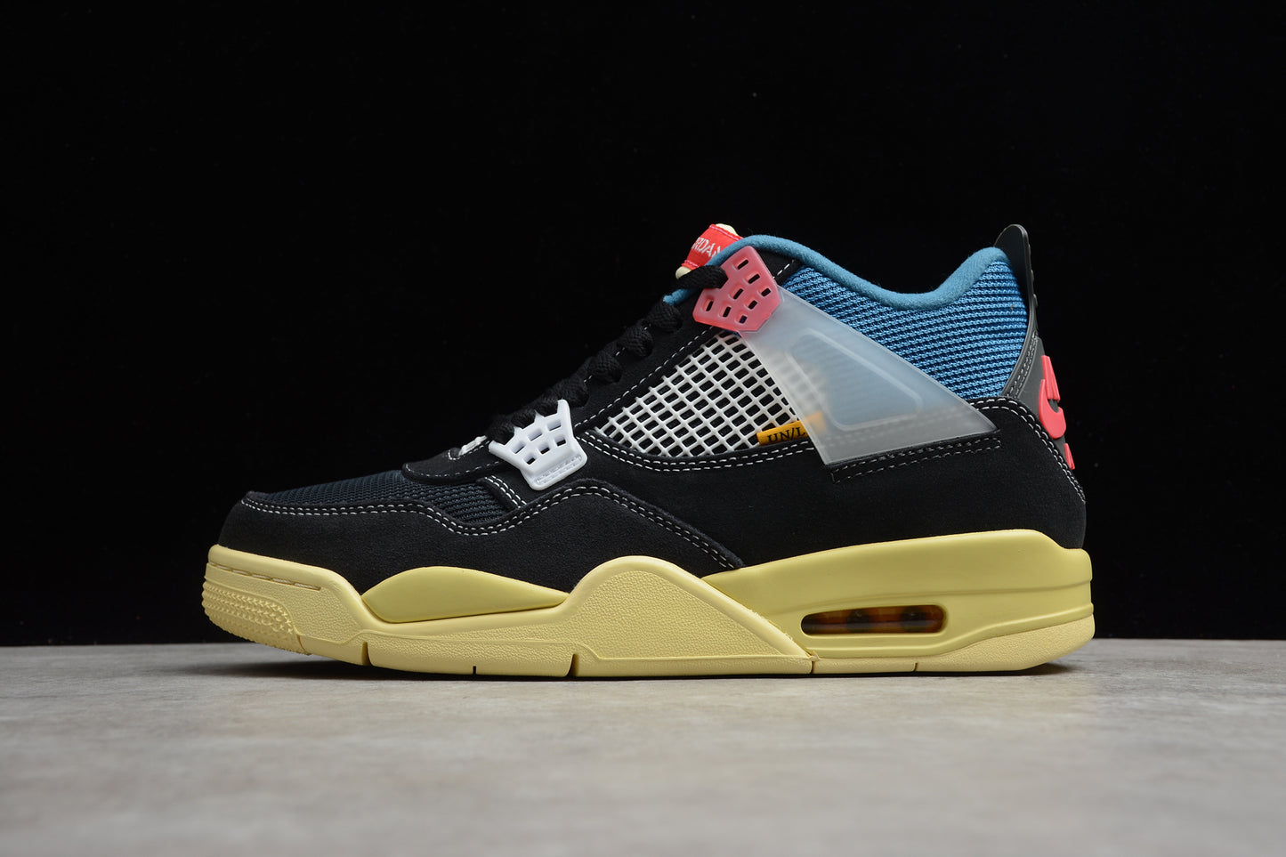 Air Jordan 4 x Union Off Noir CD9533-001