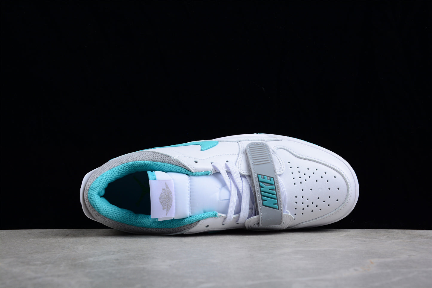 Air Jordan Legacy 312 CD7069-130