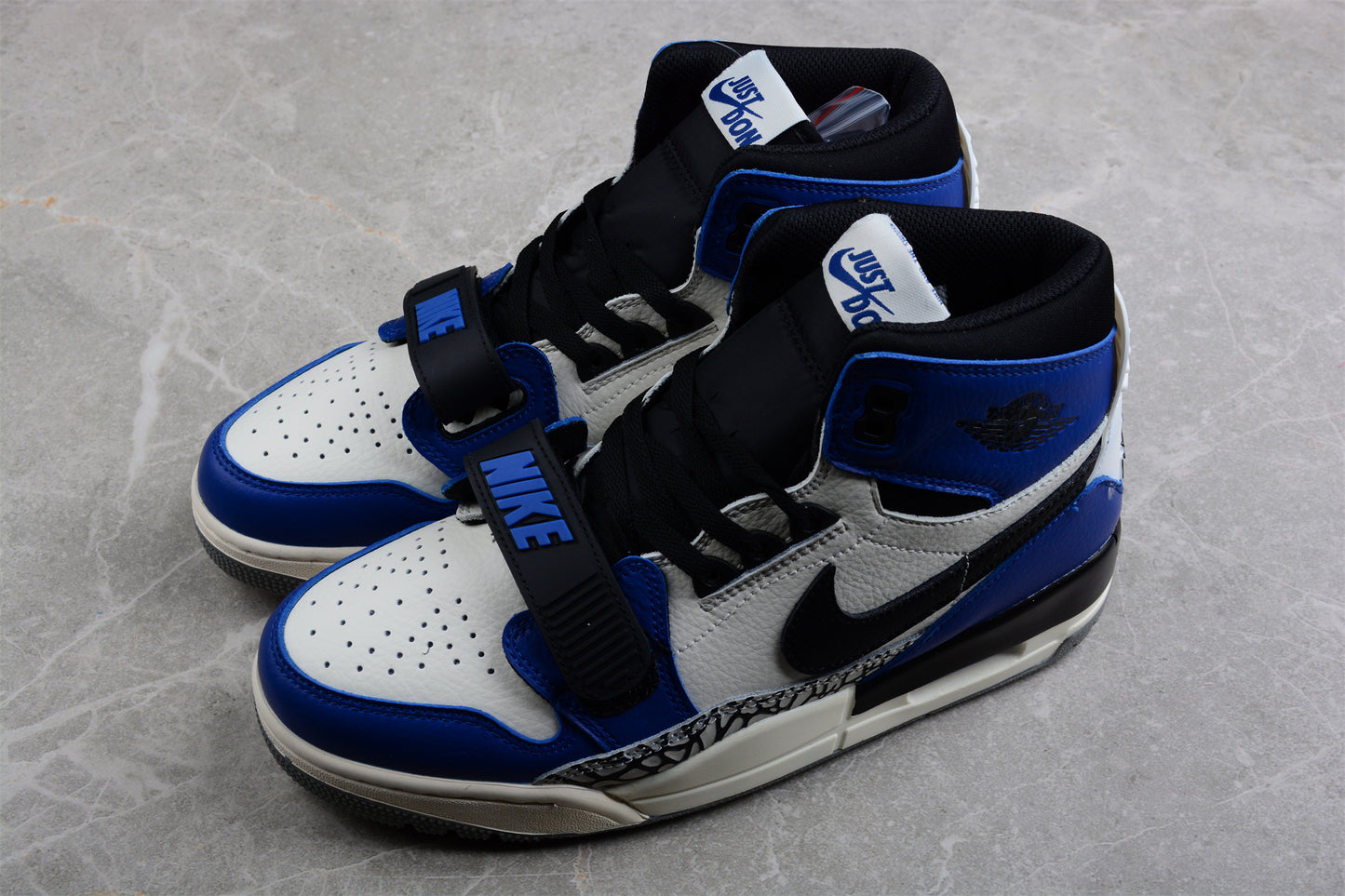 Air Jordan Legacy AJ312 AQ4160-104