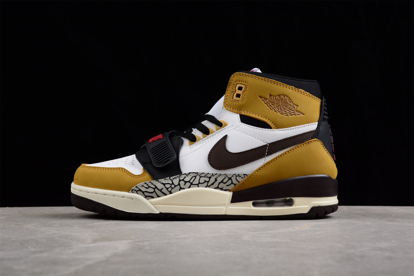 Air Jordan Legacy AJ312  AV3922-102