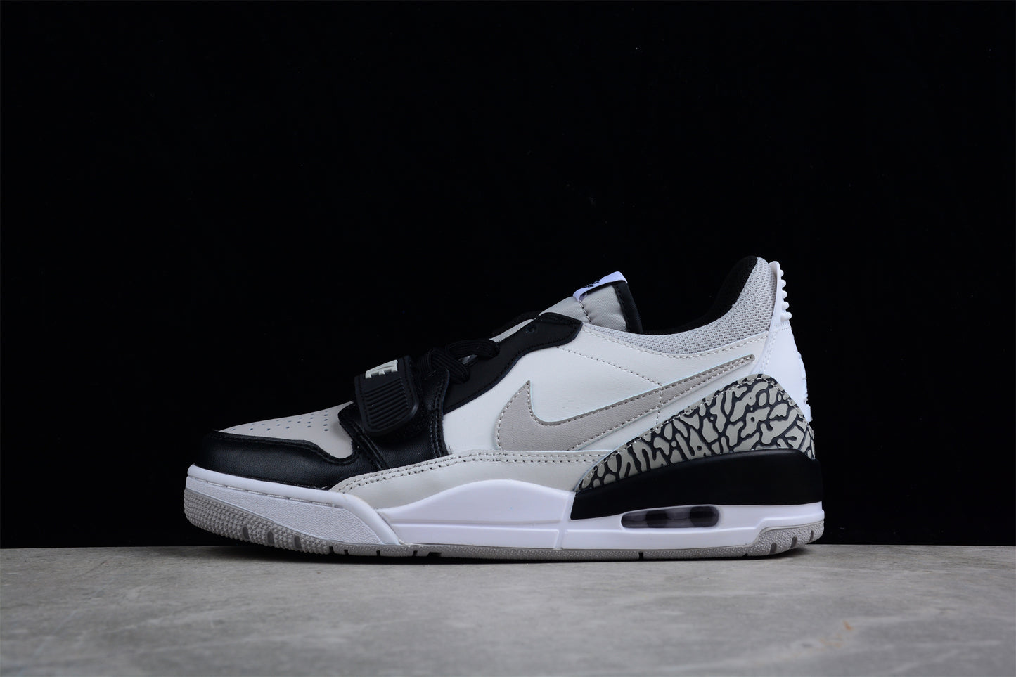 Air Jordan Legacy AJ312 CD7069-105