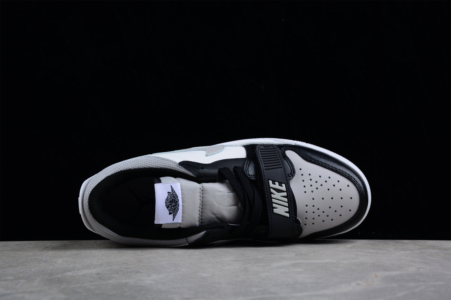 Air Jordan Legacy AJ312 CD7069-105