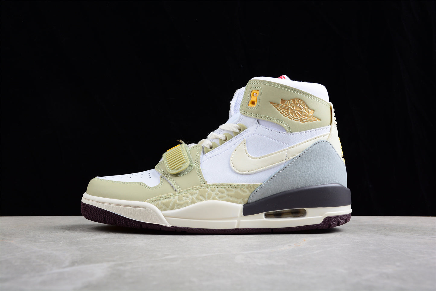 Air Jordan Legacy AJ312 FD9907-111