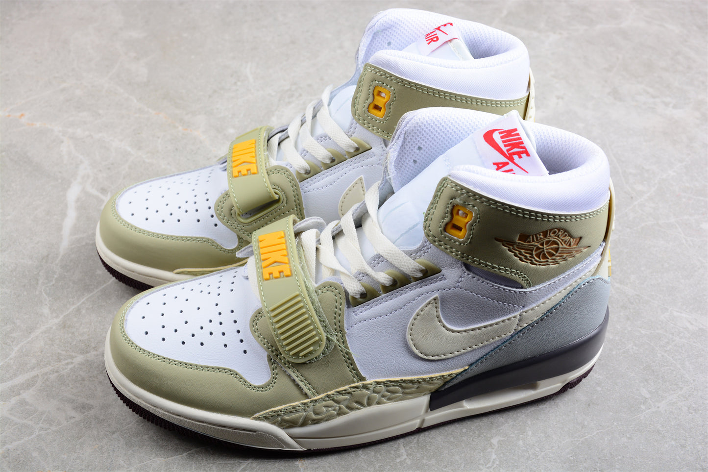 Air Jordan Legacy AJ312 FD9907-111