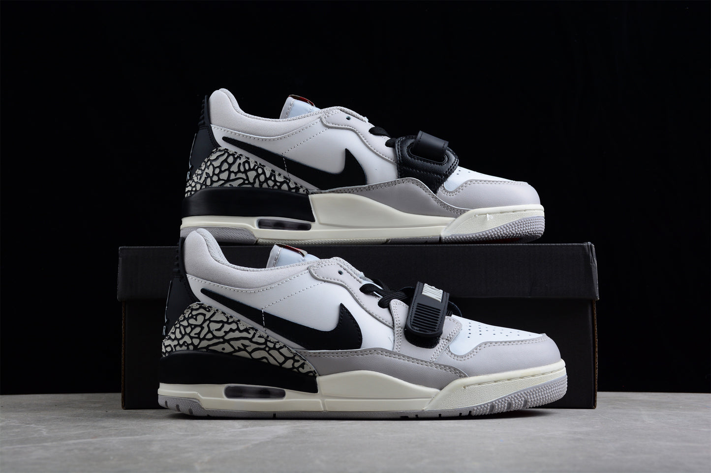Air Jordan Legacy AJ312 Low CD7069-101