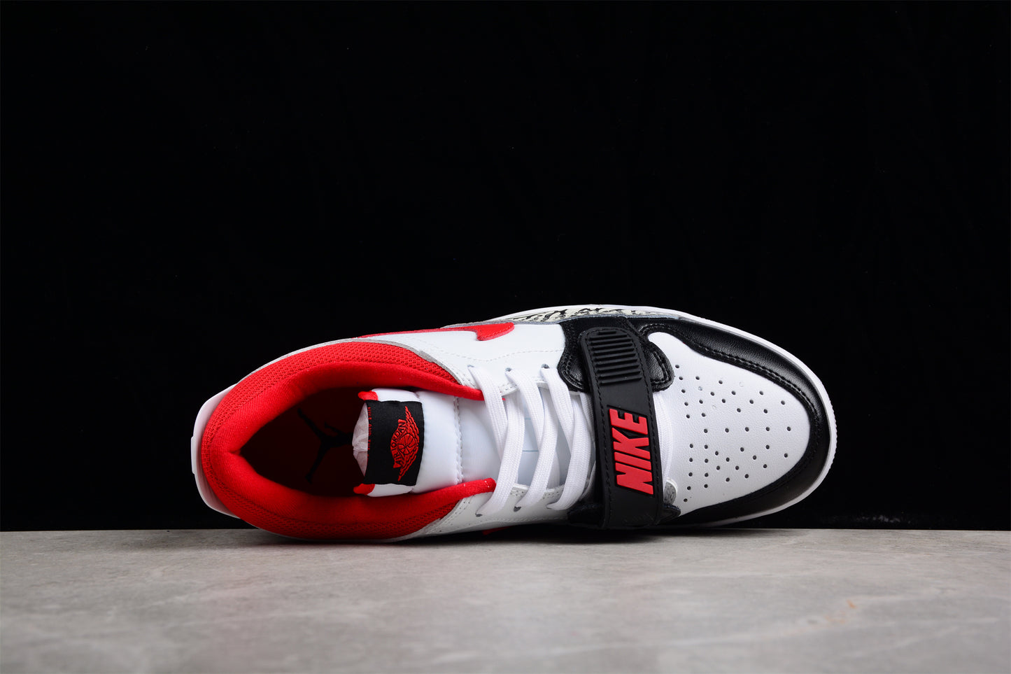 Air Jordan Legacy AJ312 Low CD7069-160