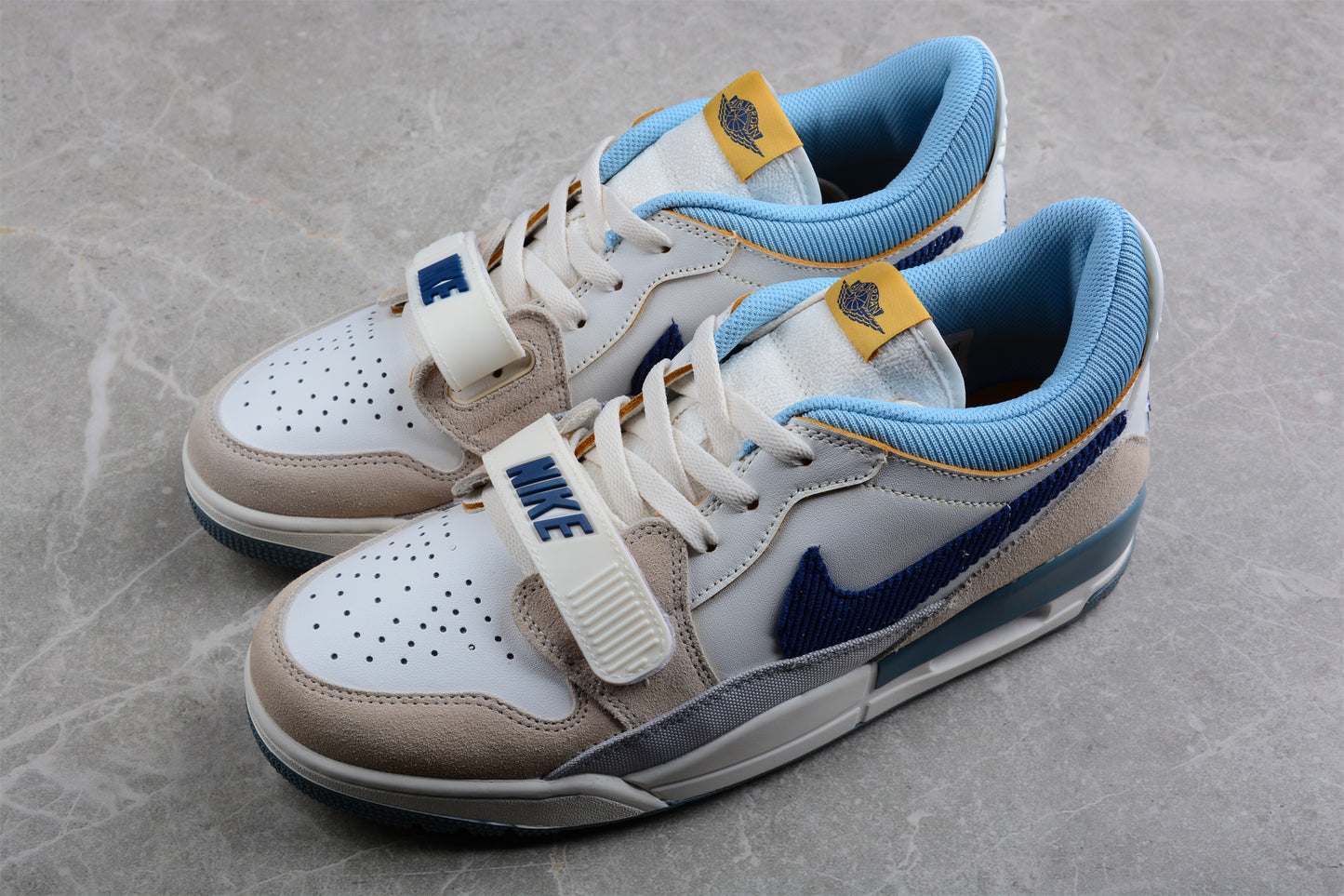 Air Jordan Legacy AJ312 Low DQ5347-141