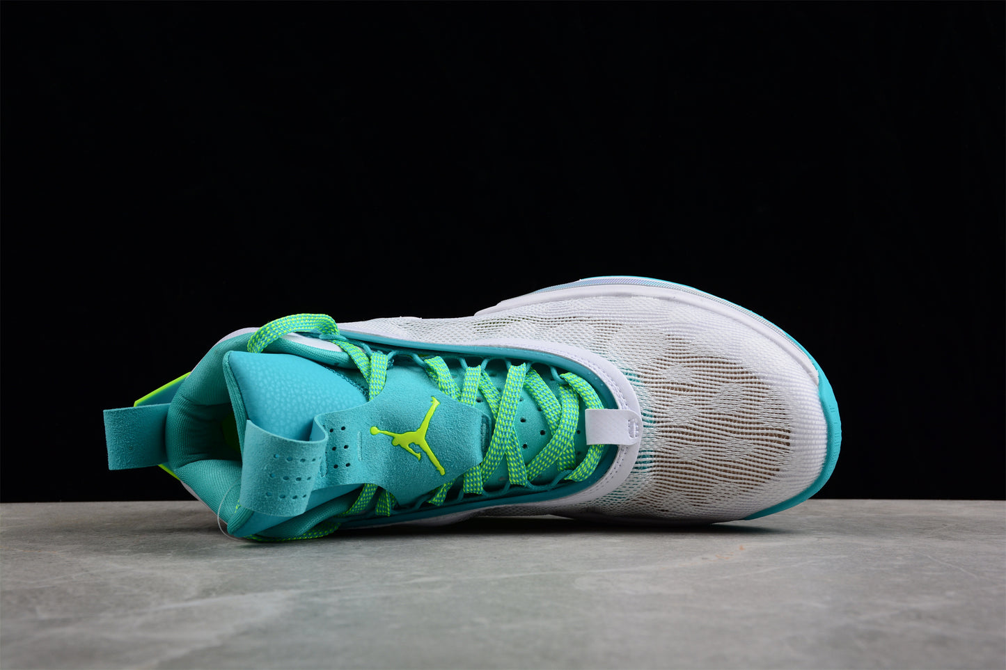 Air Jordan XXXIV Low "Glory" AJ36  DM0796-107