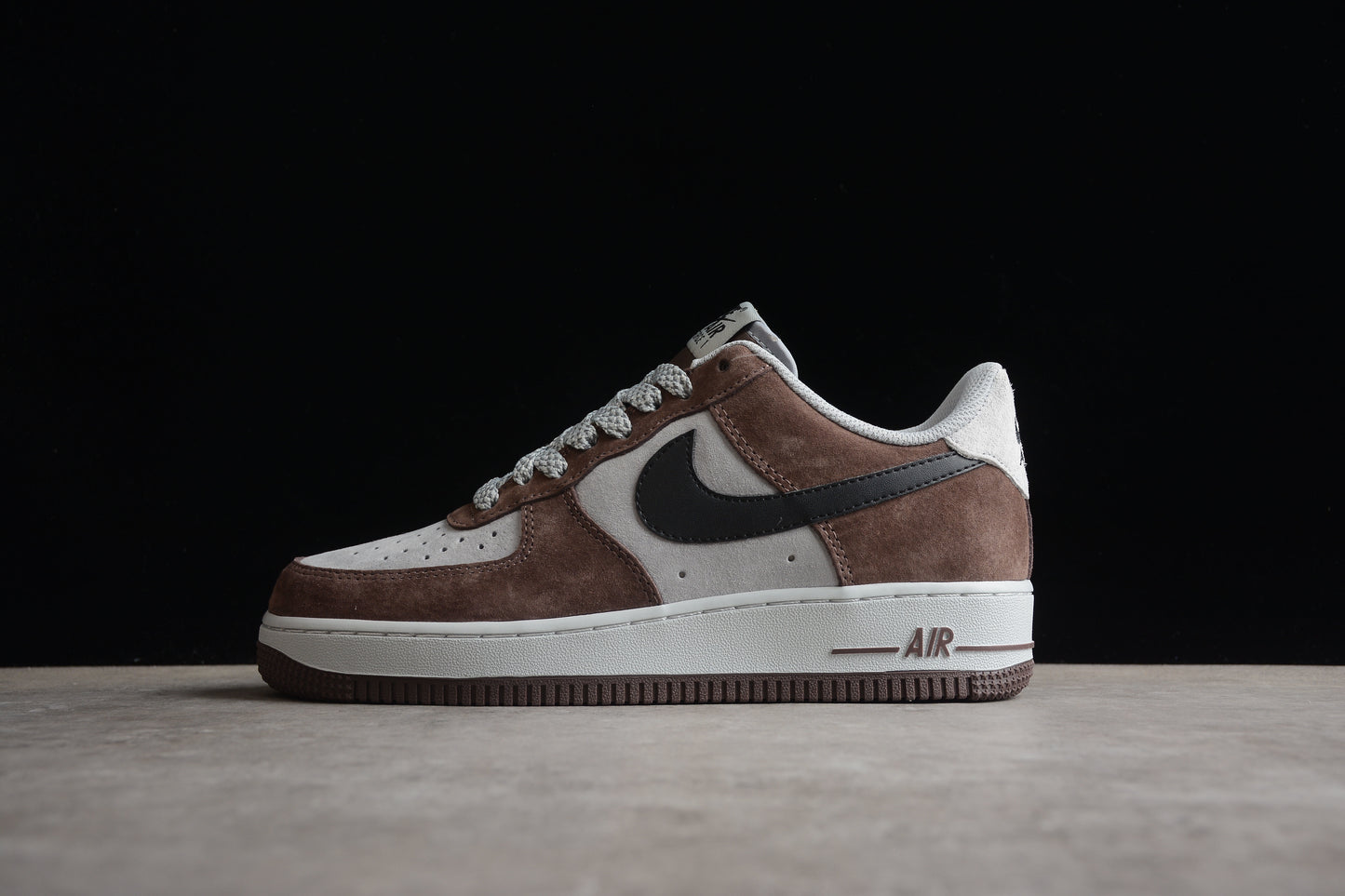 Akira x Nk Air Force 1'07 Low DC3366-323
