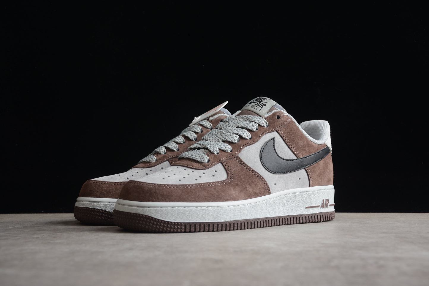 Akira x Nk Air Force 1'07 Low DC3366-323