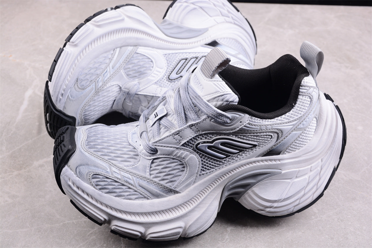 Balenciaga 784344
