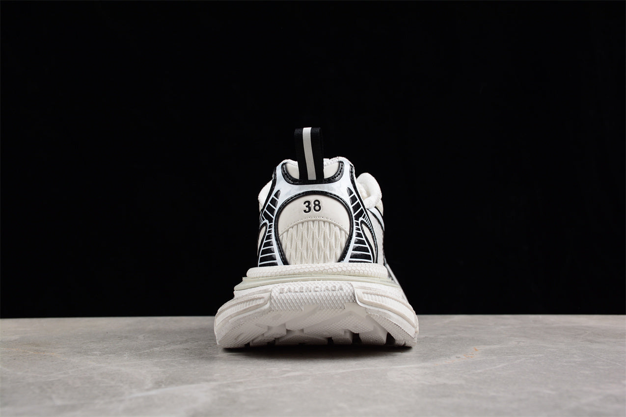 Balenciaga Phantom Sneaker  W2XL60352