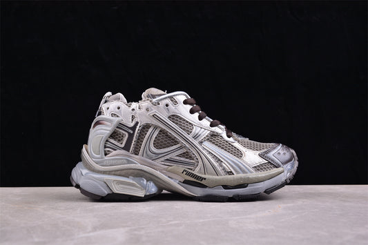 Balenciaga Runner Kith Four.Color W3RMU2000
