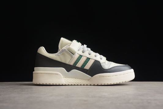 Forum 84 Low HQ6938