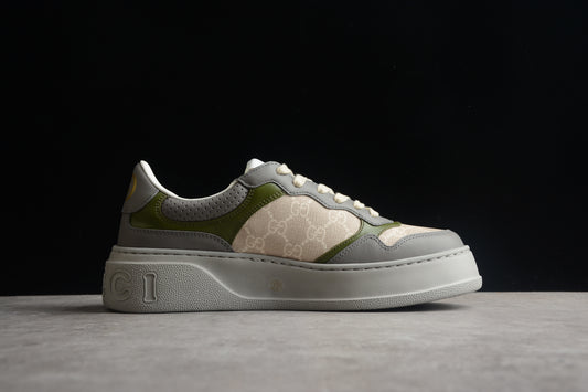 GUCCI GG Supreme