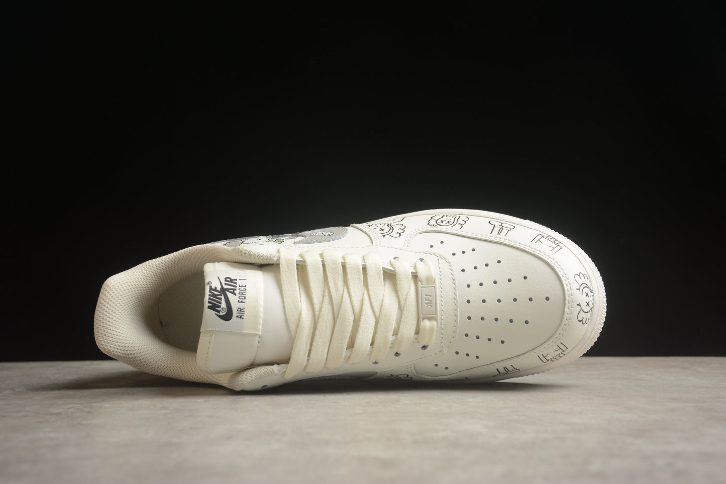 Kaws x Nk Air Force 1'07 Low CW2288-999