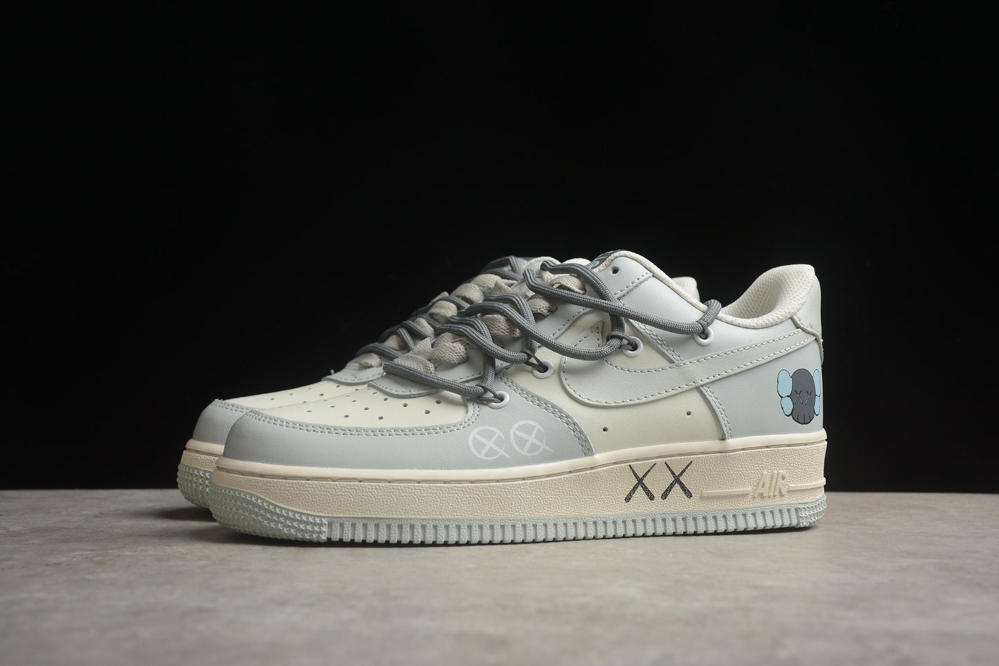 Kaws x Nk Air Force 1'07 Low KS6869-222