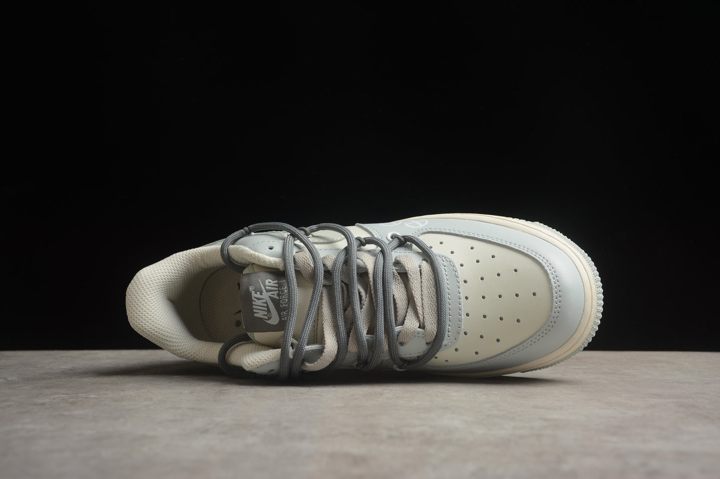 Kaws x Nk Air Force 1'07 Low KS6869-222