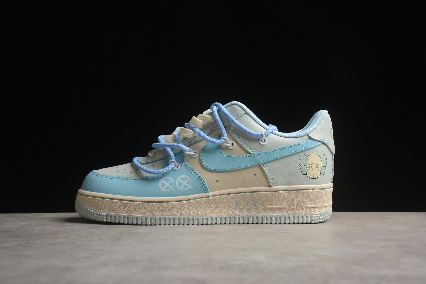 Kaws x Nk Air Force 1'07 Low KS6869-777