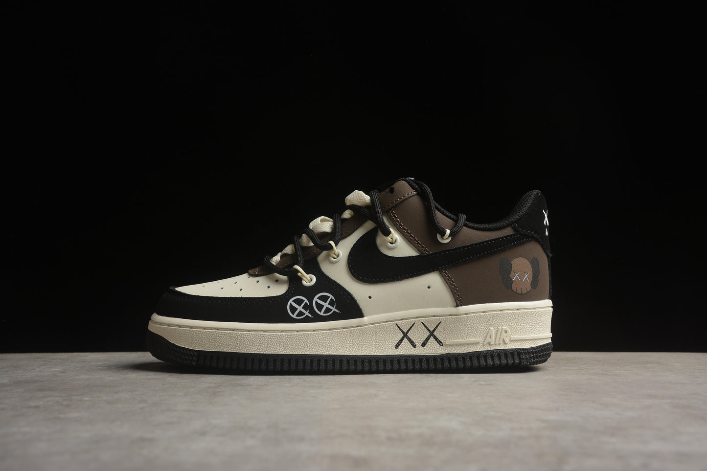 Kaws x Nk Air Force 1'07 Low KS6869-888