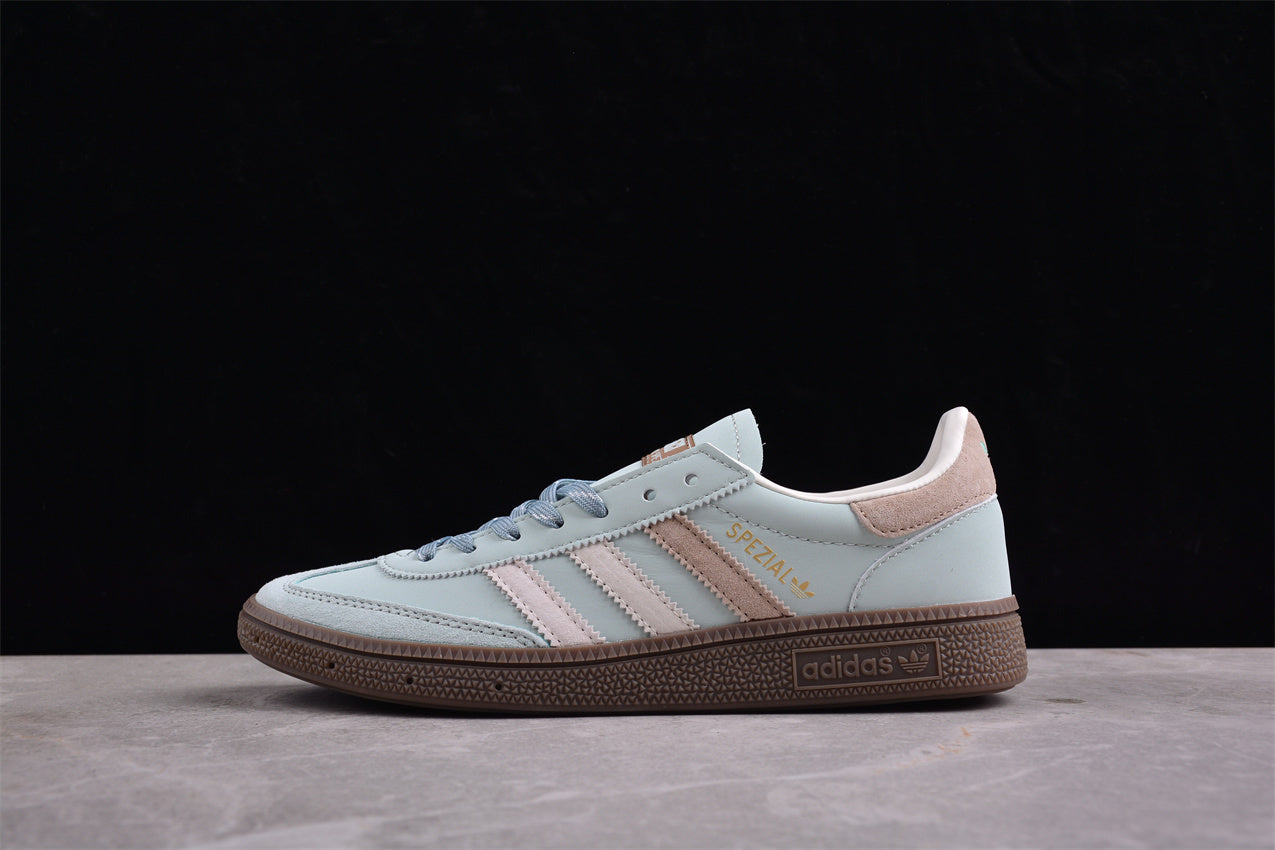 Kith x Adidas Handball Spezial IH2623