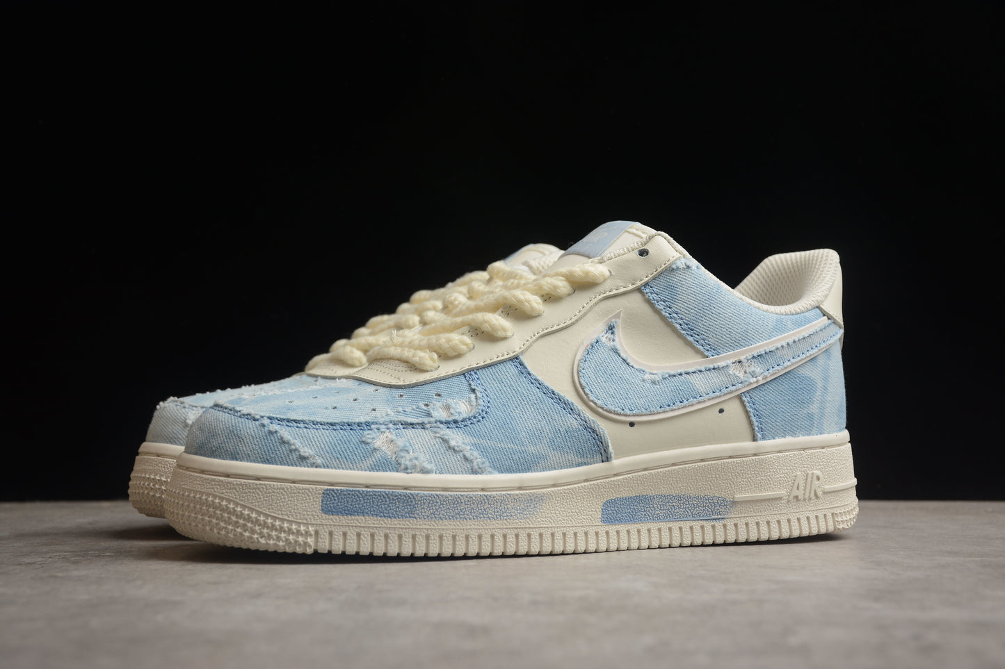 Levi's x Nk Air Force 1'07 Low CW1888-611