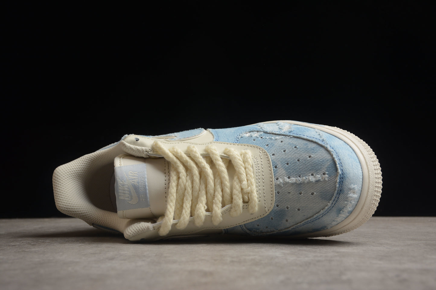 Levi's x Nk Air Force 1'07 Low CW1888-611