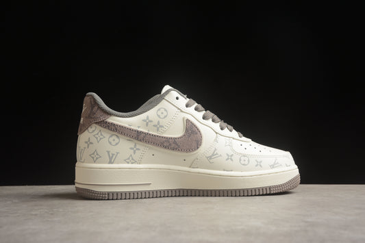 Louis Vuitton x Nk Air Force 1'07 Low  LU0251-135