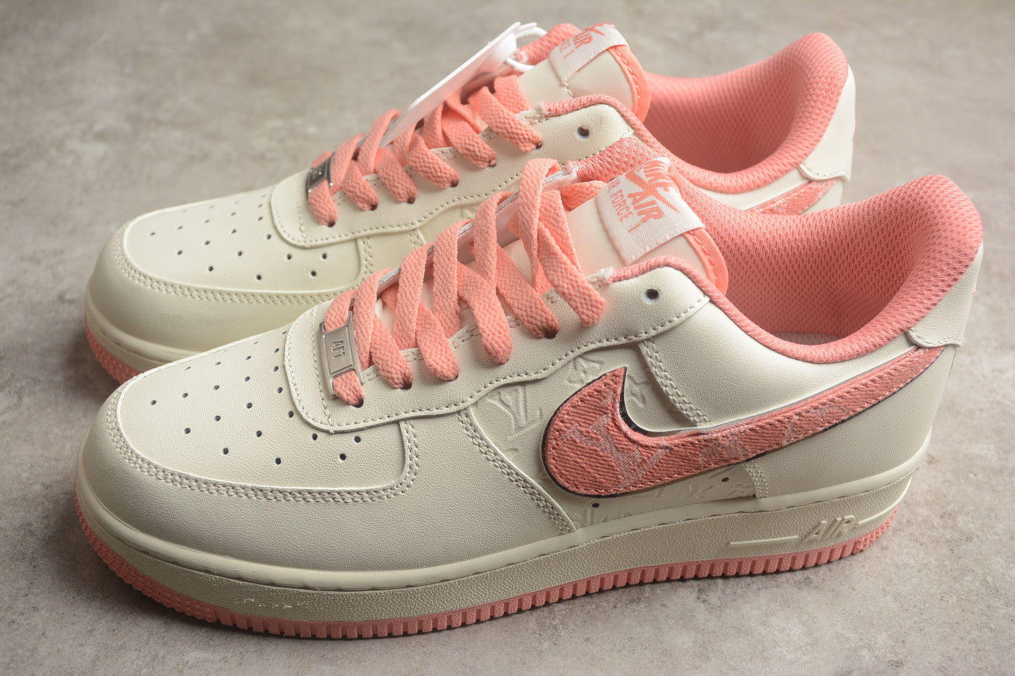 Louis Vuitton x Nk Air Force 1'07 Low LV0506-088