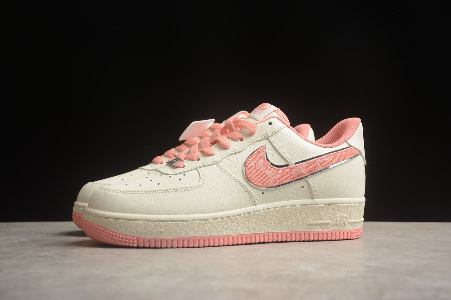 Louis Vuitton x Nk Air Force 1'07 Low LV0506-088