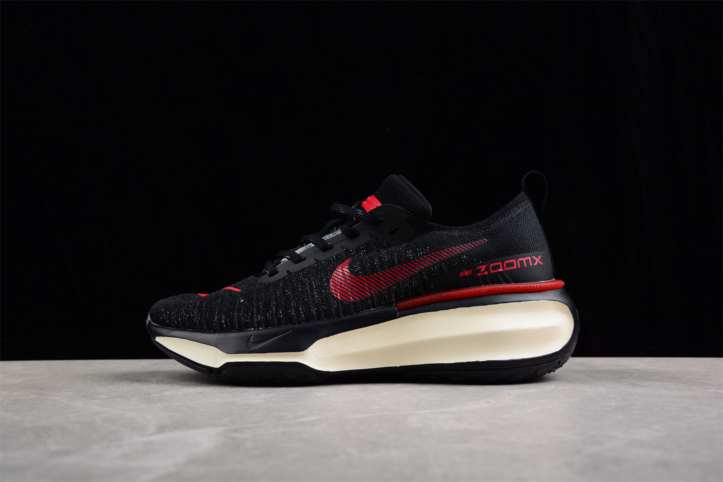 NIKE ZoomX Invincible 3 DR2615-003