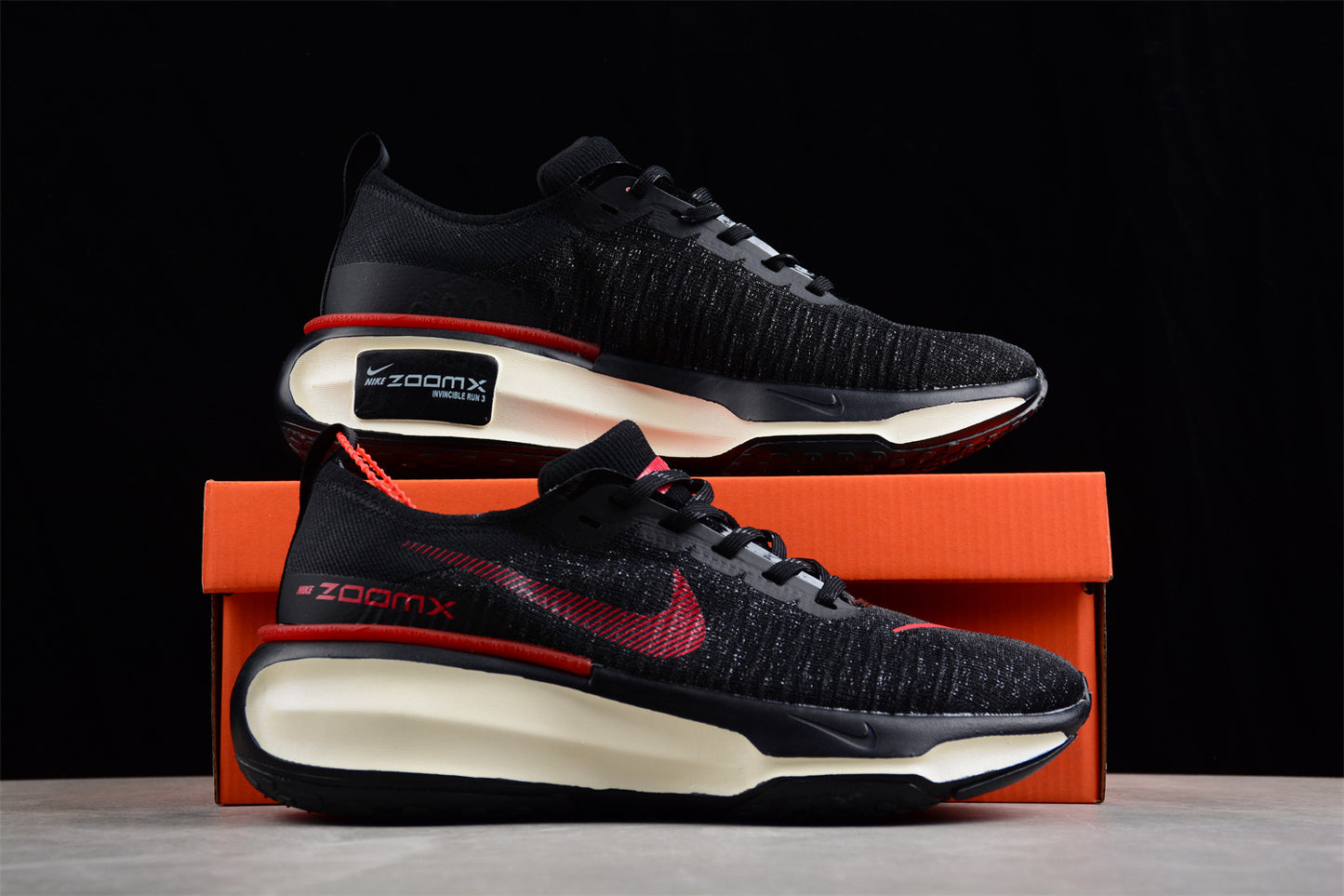 NIKE ZoomX Invincible 3 DR2615-003