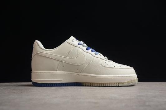 NK Air Force 1 A15696-103